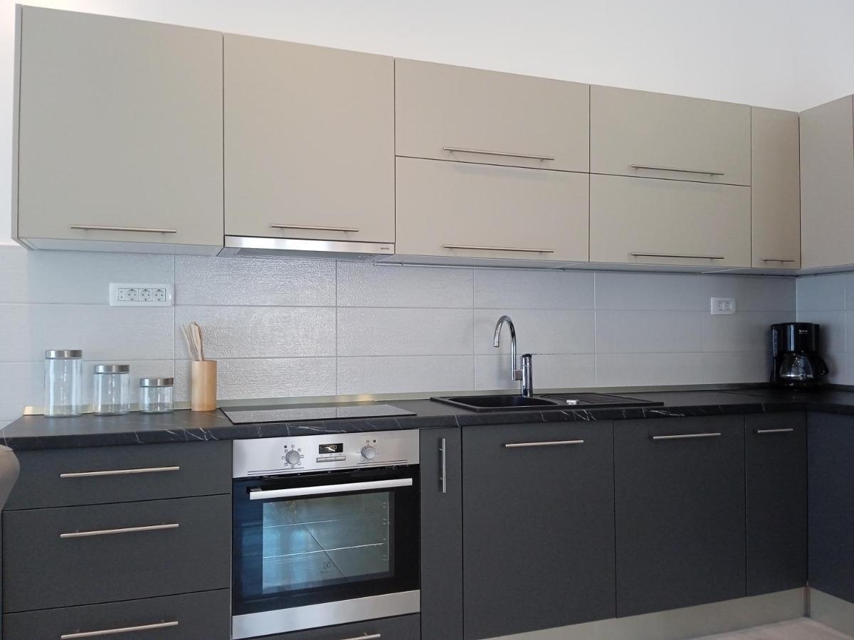 Apartmentt Vinko Bilota Сегет-Враниця Екстер'єр фото