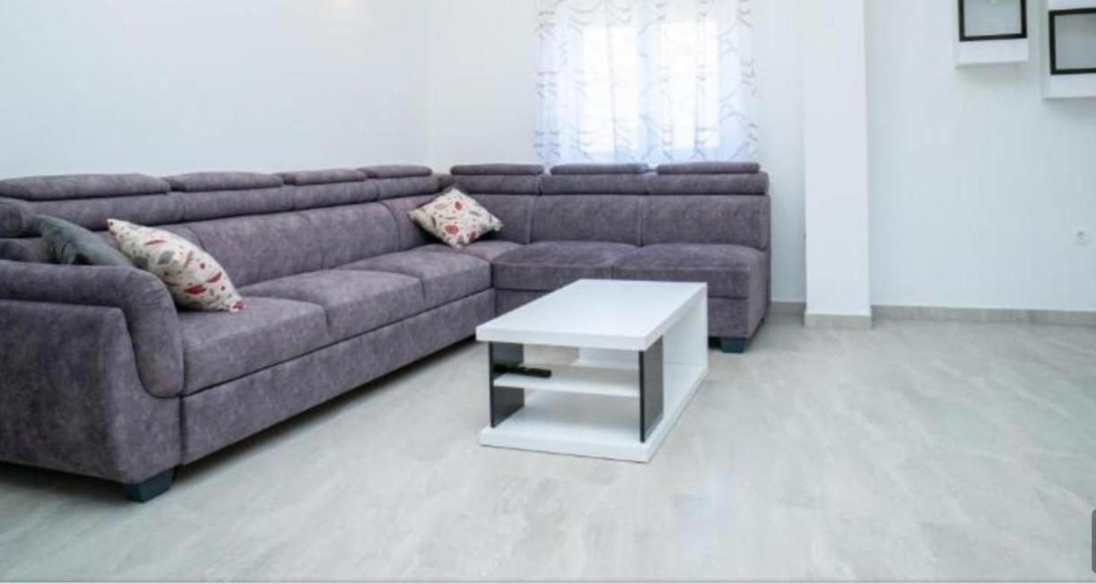 Apartmentt Vinko Bilota Сегет-Враниця Екстер'єр фото