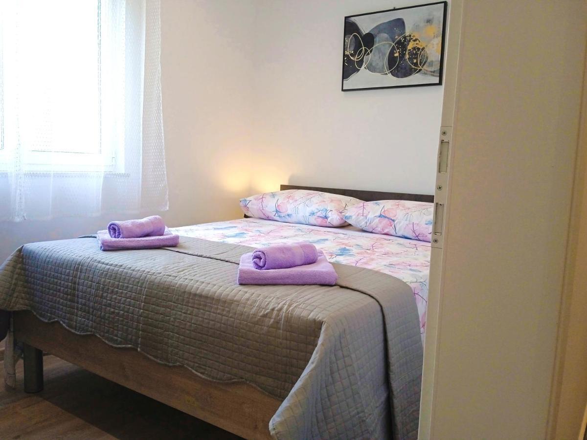Apartmentt Vinko Bilota Сегет-Враниця Екстер'єр фото