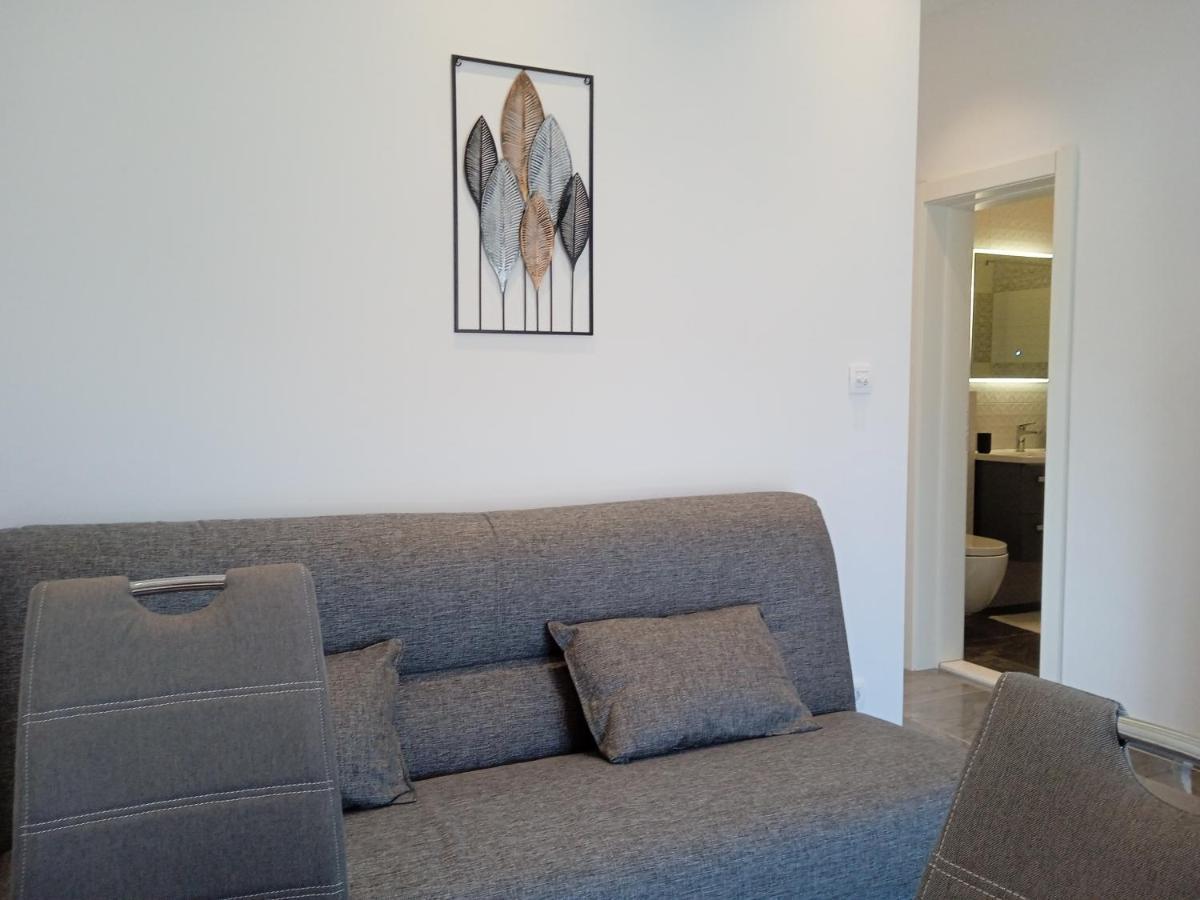 Apartmentt Vinko Bilota Сегет-Враниця Екстер'єр фото